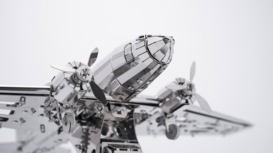 Amazon.com: METAL-TIME Remarkable Douglas, Dacota DC-3 Model, 3D