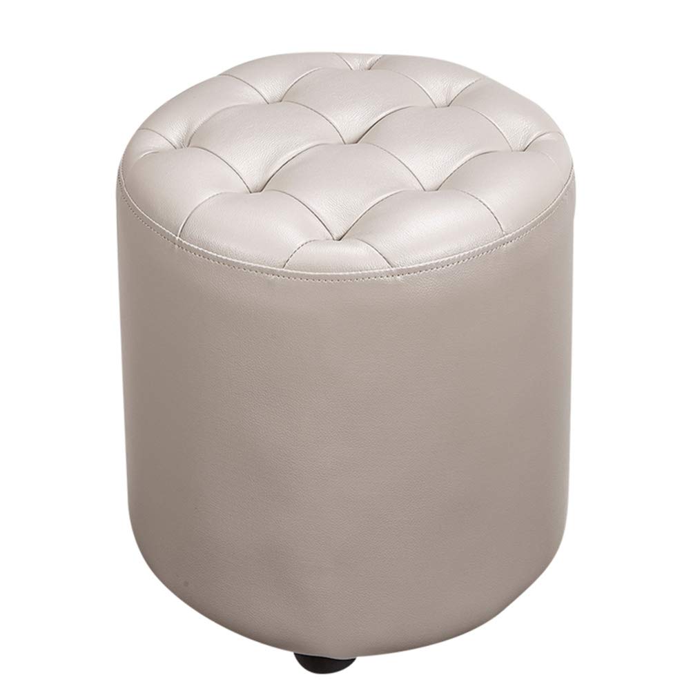 Pouf cube en cuir pour table basse : le petit banc idéal du salon