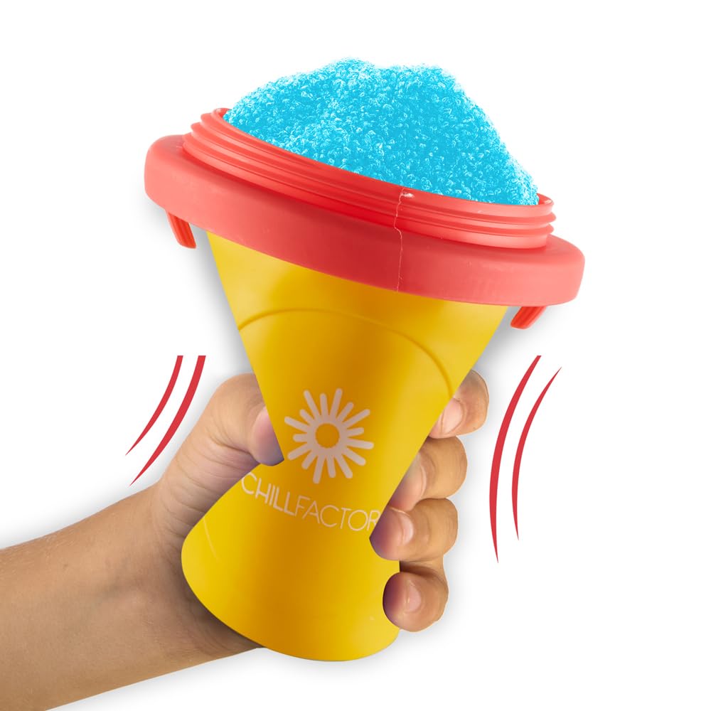 Chillfactor CO07950 Frutta della Passione: Macchina di Granizzazione con Bicchiere Riutilizzabile e Cannuccia Inclusa, Bandai