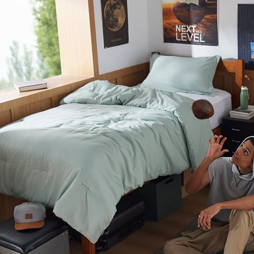 Image of Bedsure Twin /Twin XL Comforter Set Dorm Bedding - Sage Green Twin Bedding Set for College, Soft Cationic Dyed Bed Set for All Seasons, 2 Pieces, 1 Comforter (68 inchx88 inch) and 1 Pillow Sham (20 inchx26 inch+2 inch)