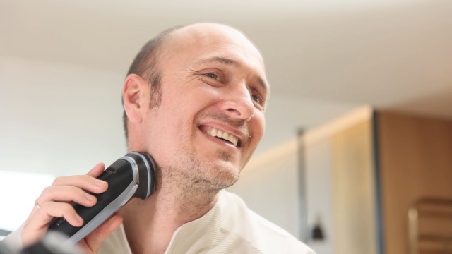 Dyoonoer Elektrorasierer Herren - IPX7 Wasserdicht & Aufladbar