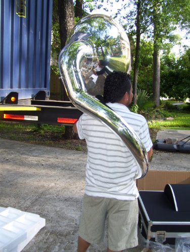 Sousaphone with hard case and mouthpiece, 26" bell, silver color