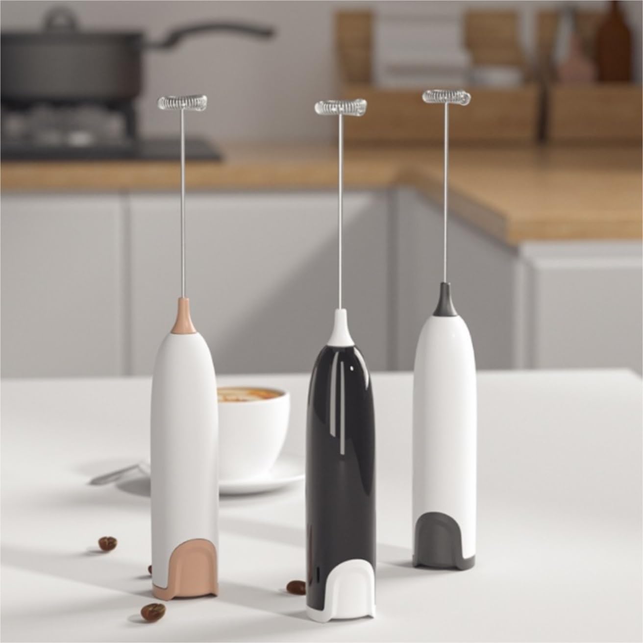 Mousseurs à Lait Fouet Matcha Mélangeur Portatif De Boisson d'acier Inoxydable De Fabricant Tenu dans La Main De Mousse avec La Tête De Fouet Parfaite pour Le Café Mousseur de Lait(White)