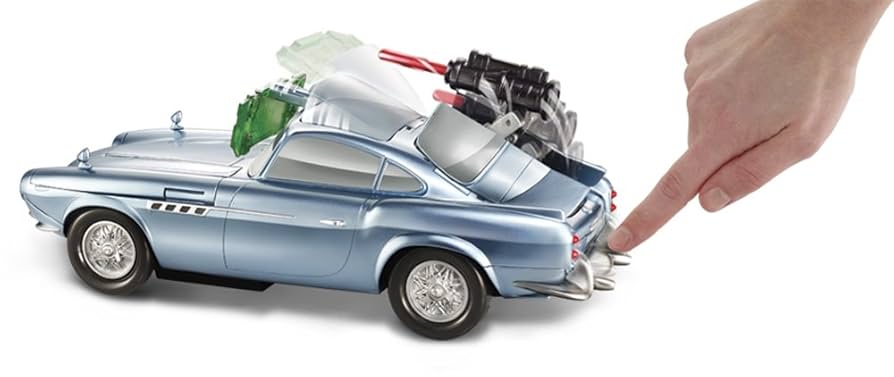 Amazon.co.jp: カーズ2 シークレットスパイアタック フィン