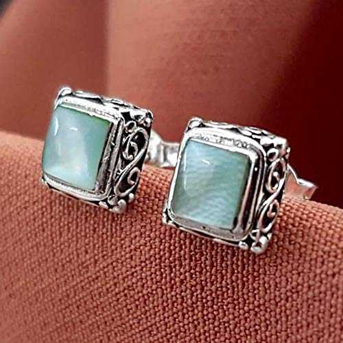 Brinco Quadradinho Laterais Trabalhadas Prata Pura 925-4027