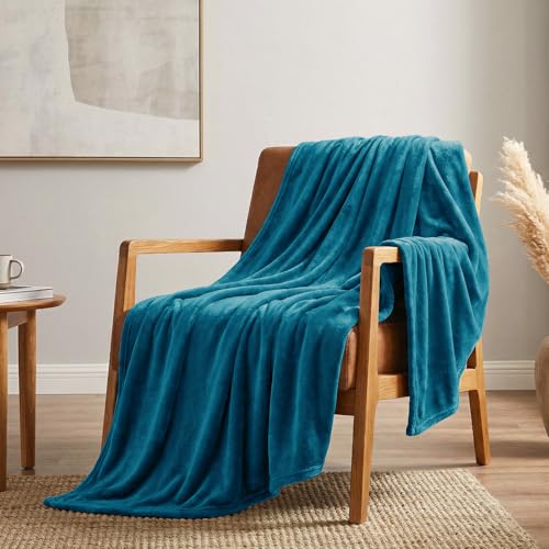 CozyLux Kuscheldecke Flauschig Decke 150x200 - XL Flanell Kuscheldecke 150x200, Weiche Sofa Decke, Warme Fleecedecke Wohndecke für 4 Jahreszeiten, Leicht Sofa Überwurf, Blanket 150x200 cm, Türkis