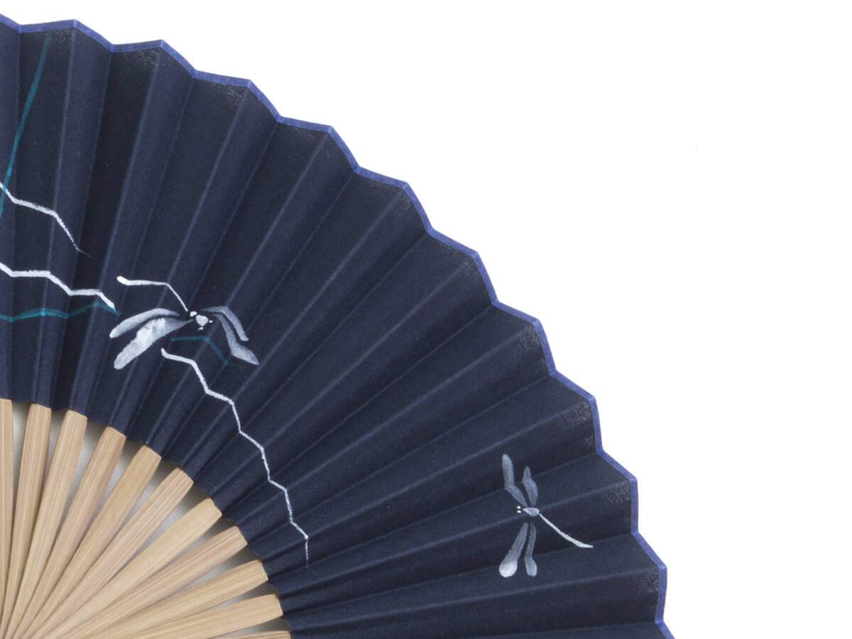 Maisendo Handfächer „Eien“ Weiß-Grün – Bambus & Japanische Baumwolle, Mit Etui & Geschenkbox, Kyoto-Manufaktur