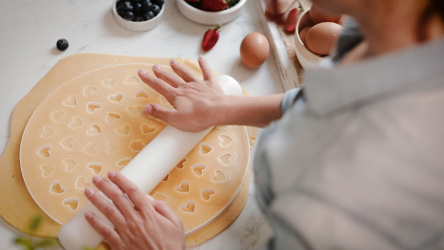 Decora Tagliapasta Per Crostate A Cuori - &Oslash;30cm, Design Brevettato, Made In Italy, Per Decorazioni Perfecte