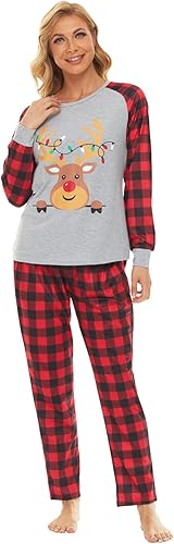 Vista 2 de YIJIU Pijamas de Navidad con estampado de ciervos y tótem de manga larga