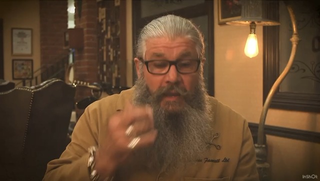 Amazon.com : CAPTAIN FAWCETT Expedition Strength Mustache Wax 15ml