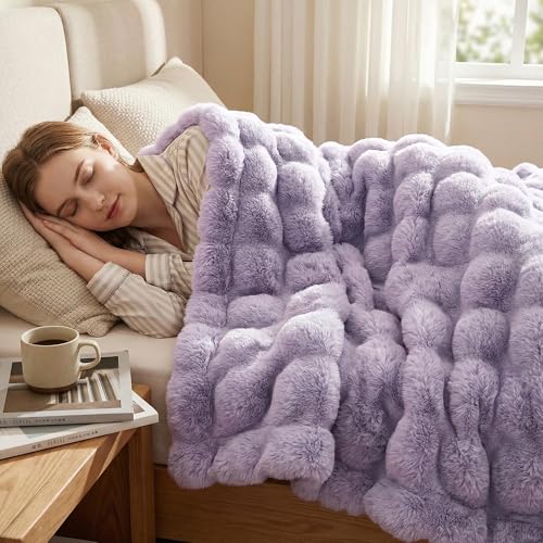 DREAMNINE Soft Faux Bubble Rabbit Fur Throw Blanket for Couch, Thick Cozy Decorative Warm Fuzzy Fur Blanket for Sofa Chair Bedroom Living Room Dorm Gift, 50 * 60 Inches, Lilac Purple