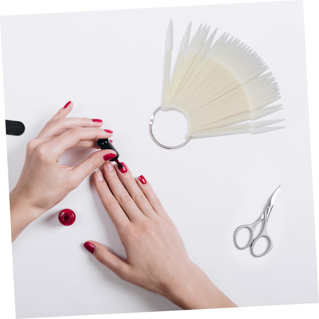 Nail Practice Tips 160pcs Set Fan-Shaped Nail Tips Board for Salon Use Color Display and DIY Enthusiasts
