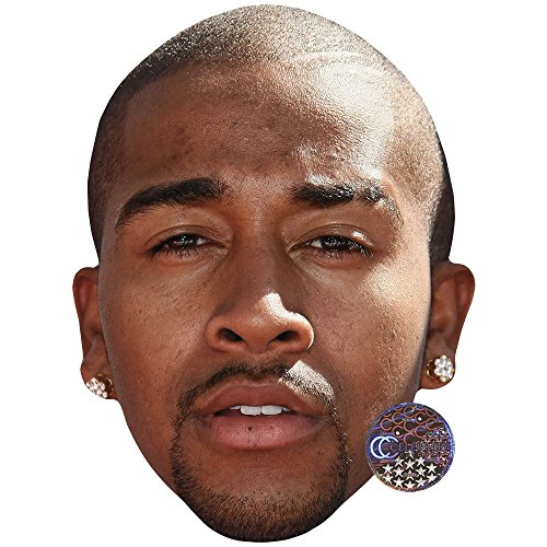 Omarion Big Head. Masque Plus Grand Que Nature.