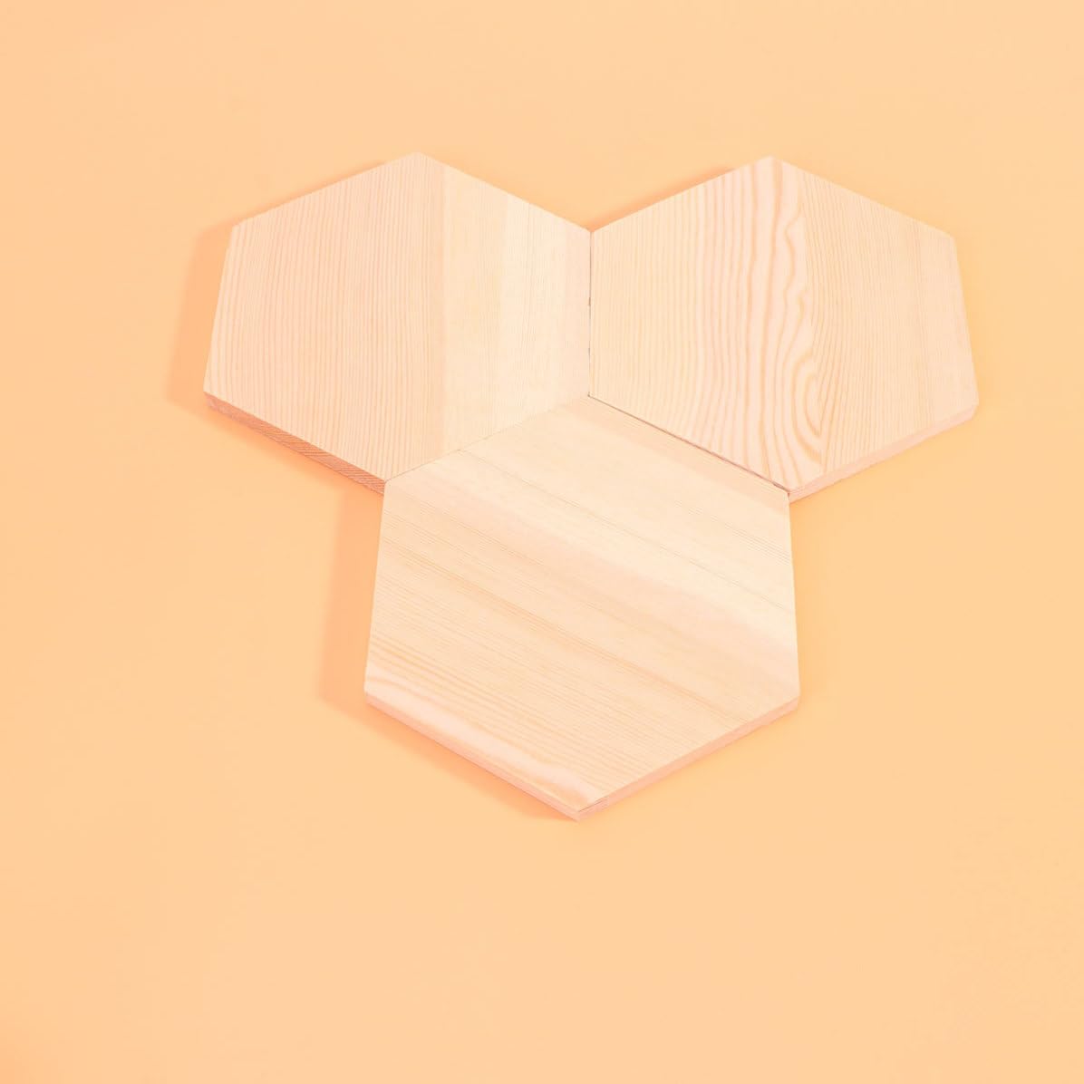 10 Stück Sechseckige Handgefertigte Holzplatten zum Basteln Polygonale Holzblöcke aus Massivem Kiefernholz Leicht zu Bemalen für Kreative Kunstprojekte