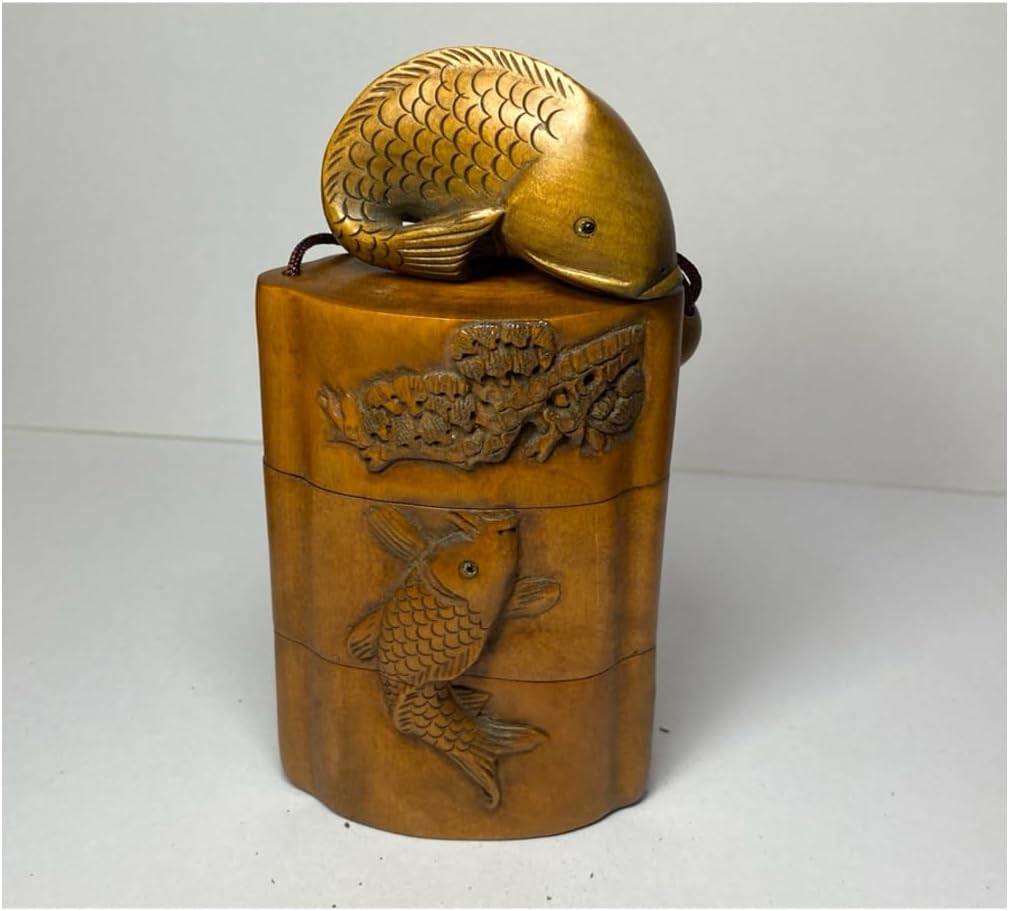 印籠　柘植　魚　黄楊繊細彫刻　木製 印籠 柘植 魚 黄楊繊細彫刻 木製 柘植根付 置物 双魚 黄楊繊細彫刻 木製。