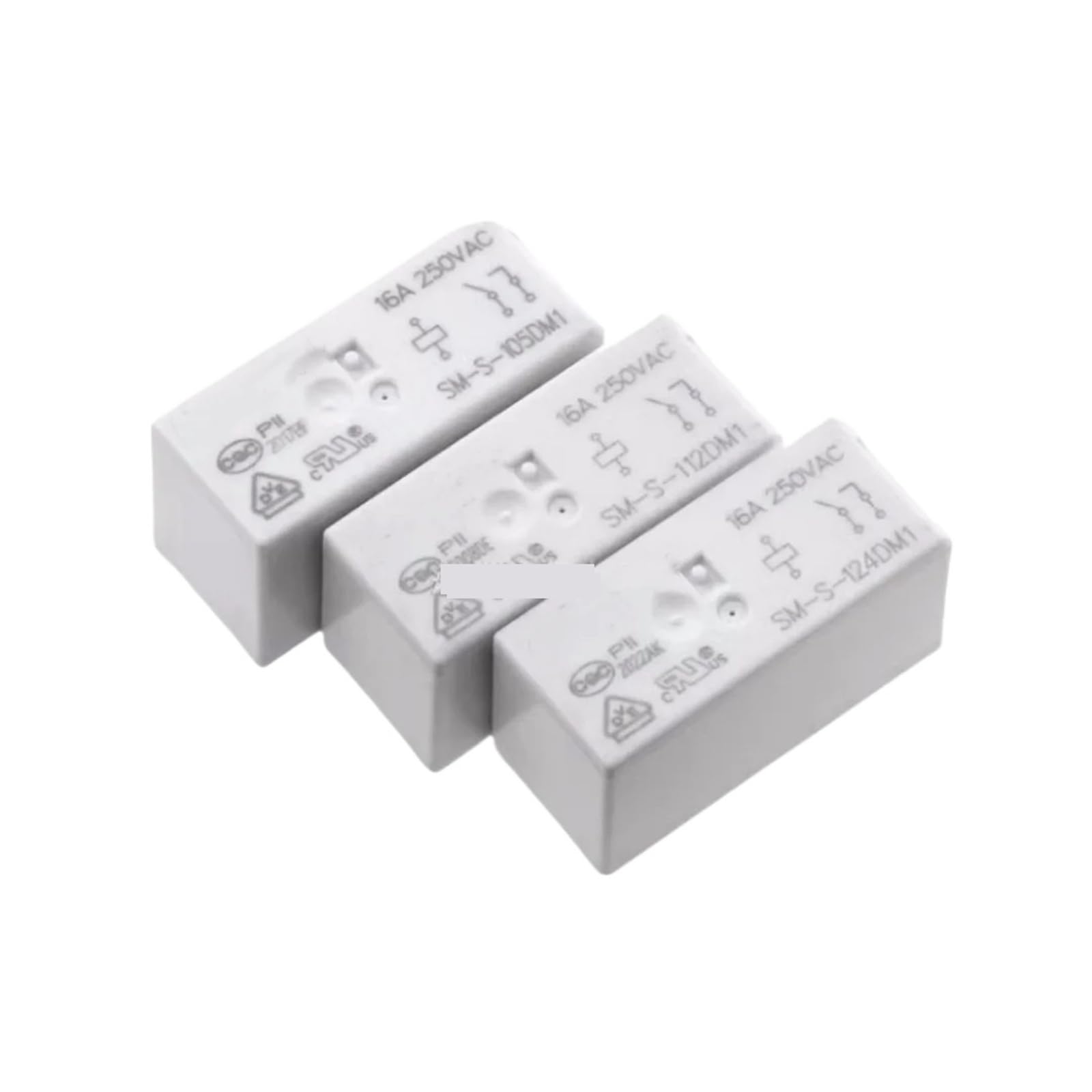 Relais SM-S-112DM1 pour remplacer un commutateur défectueux sur carte électronique
