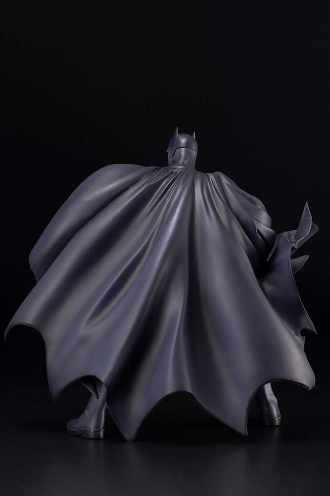 Amazon.co.jp: 壽屋 ARTFX DC UNIVERSE バットマン HUSH