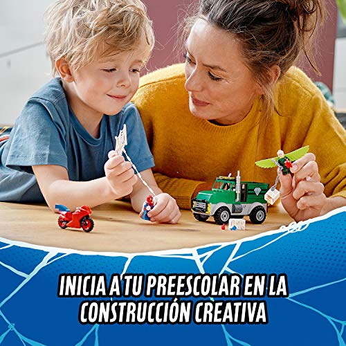 LEGO Super Heroes - Asalto Camionero del Buitre, Set de Construcción para Fans de Marvel, Recomendado a Partir de 4 Años, Incluye un Camión de Juguete y la Moto de Spider-man (76147)