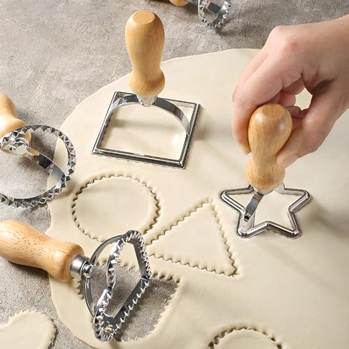 La Mejor Recopilación de Moldes para pastas de esta semana. 46 DJAPWPX - Juego de 13 piezas para hacer raviolis con rueda de rodillo y asa, prensa de masa de 3 tamaños con cortador de masa, cuchara de relleno, juego de prensa Empanada para...