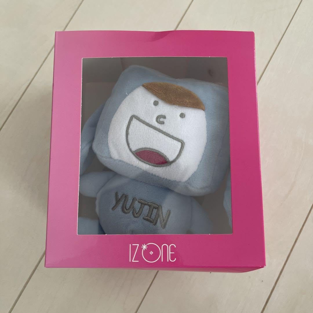 Amazon.co.jp: IZ*ONEファンクラブ限定 アンユジン オリジナル