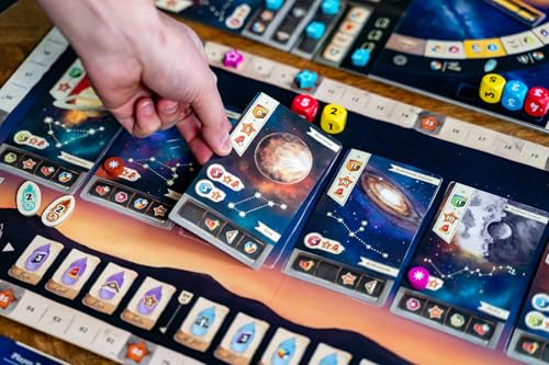 Capstone Games Galileo Galilei Strategy Board Game miniatura 3
