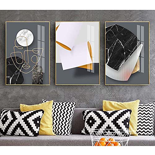 Peinture sur toile moderne pour habiller un grand mur vide de salon avec élégance