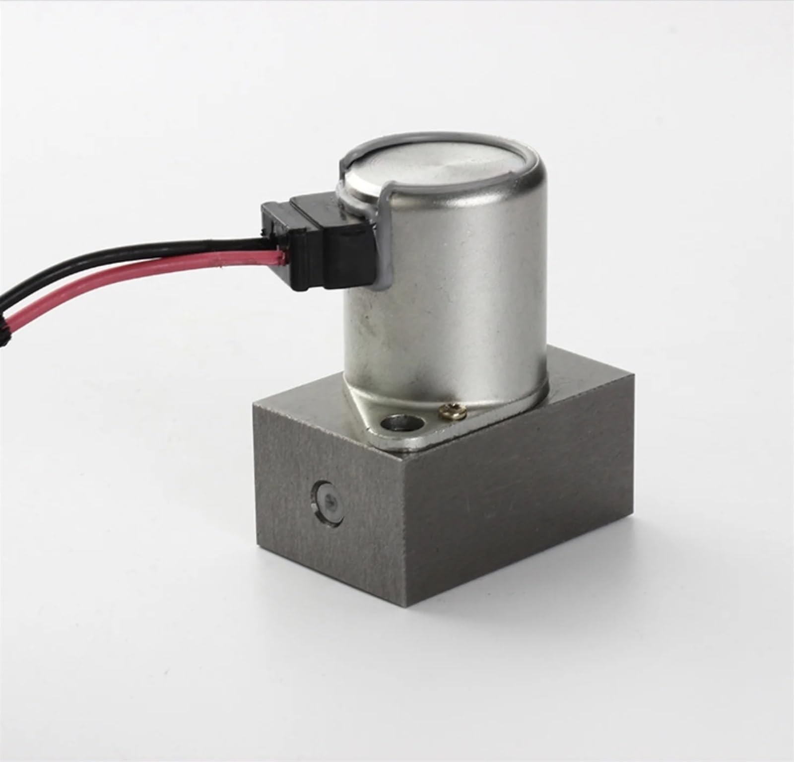 Électrovanne PC200 résout les pannes de pression de pompe hydraulique