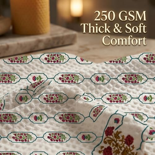 Image of Mafatlal Madhuban Luxury Bath Cotton Towel (147x76 cm) | 250 GSM | Soft, Durable, Quick Dry & Lightweight | Savvy Red