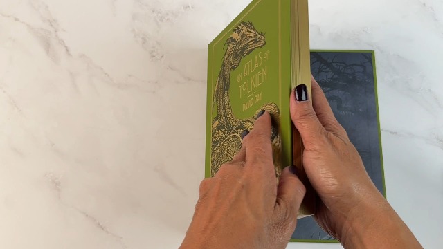 Image of Atlas of Tolkien Deluxe Edition - Tolkien Reference Book for All Ages, Illustrated Lord of the Rings Guide, Maps of Middle-earth (Deluxe Tolkien)