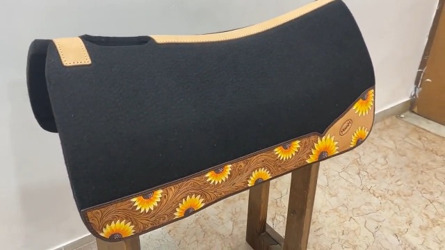 Tapis de selle western pour chevaux, dos renforcé et patch
