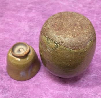 虫明焼 ぐい呑み Amazon.co.jp: 虫明焼 徳利とぐい呑み 酒器 岡山県無形文化保持