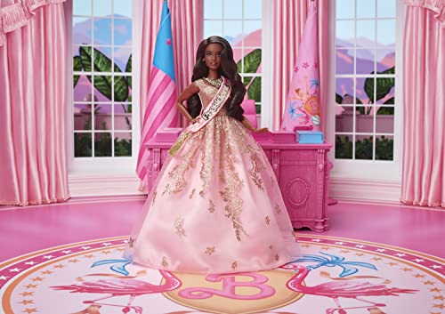 Muñeca Barbie The Movie President Coleccionable miniatura 2