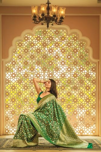 Image of Flosive Women's Kanjivaram Silk Saree With Beautiful Blouse With Zari Border