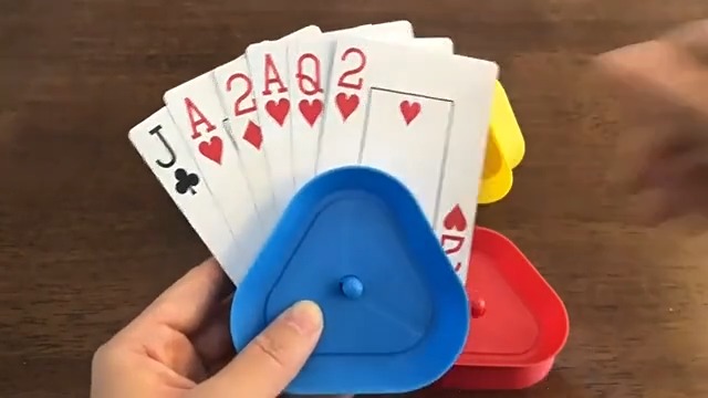 Amazon | CAWKAY ハンズフリー トランプホルダー カードゲームホルダー