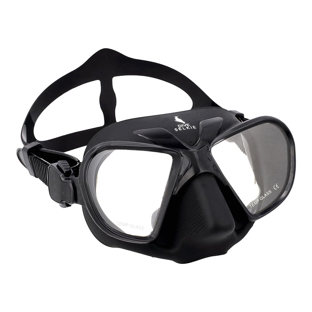 DIVE SELKIE Ultra-Low Volume Freediving Mask for freediving, scuba, spearfishing and snorkeling.