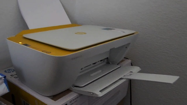 Watch HP DeskJet 2732 Wireless All-in-One Compact Color Inkjet