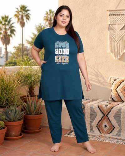 Image of In Love Women Cotton Regular Fit Plus Size Long-Line Chest Print T-Shirt with Pocket