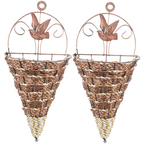 DOITOOL 2 Piezas Maceteros Colgantes de Pared de Hierro y Ratán Sintético de Cestos Triangulares Decorativos para Interior Diseño Ligero y Resistente para Hogar y Granja