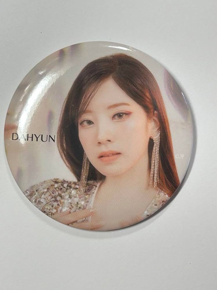 TWICE ダヒョン 缶バッジ twice ダヒョン 缶バッジ 【公式通販】