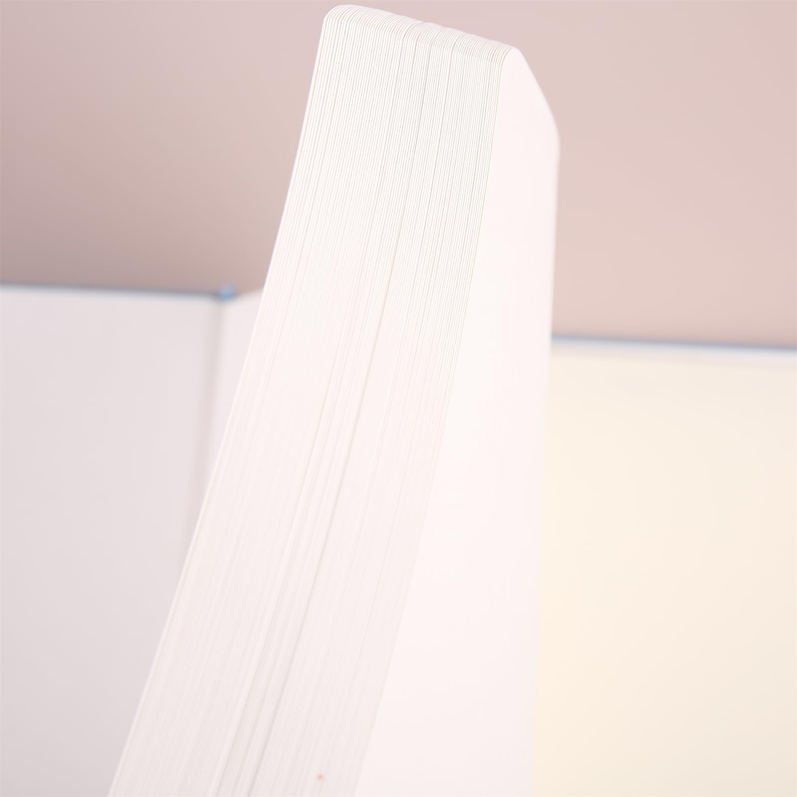 Taccuino punteggiato A5 120 g/m² copertina rigida pelle vegana 160 pagine portapenne tasca interna