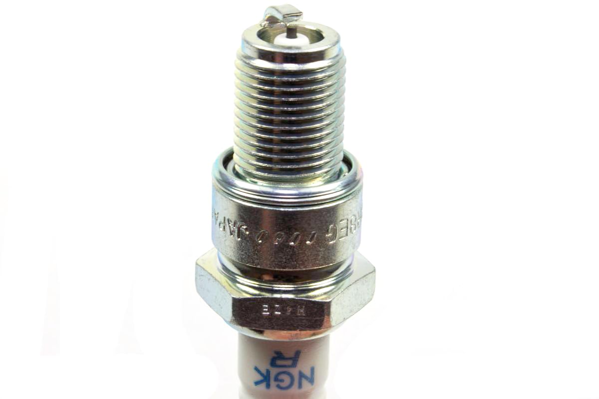 NGK BR8EG - Set di 4 candele di accensione per gas Hon da Husqvarna Kawasa ki KT M Laverda Suzu ki TM Racing Yamaha