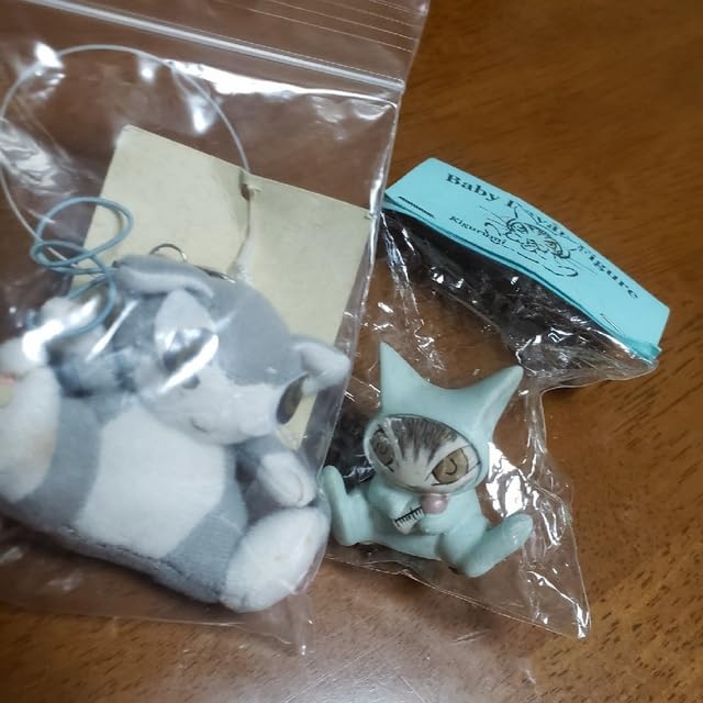 陶器製猫フィギュア わちふぃーるど 陶器製猫フィギュア わちふぃーるど Amazon.co.jp: わち