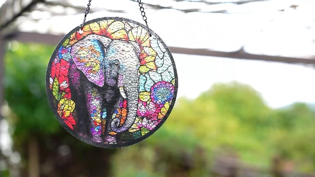 Amazon.com: H&D HYALINE & DORA Colourful Elephants Stained Glass