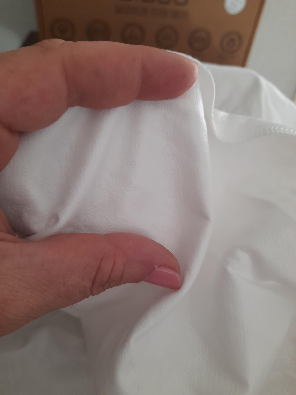 "La Sábana Mágica de Bisoo" Sábana Bajera Ajustable Top Impermeable 2en1