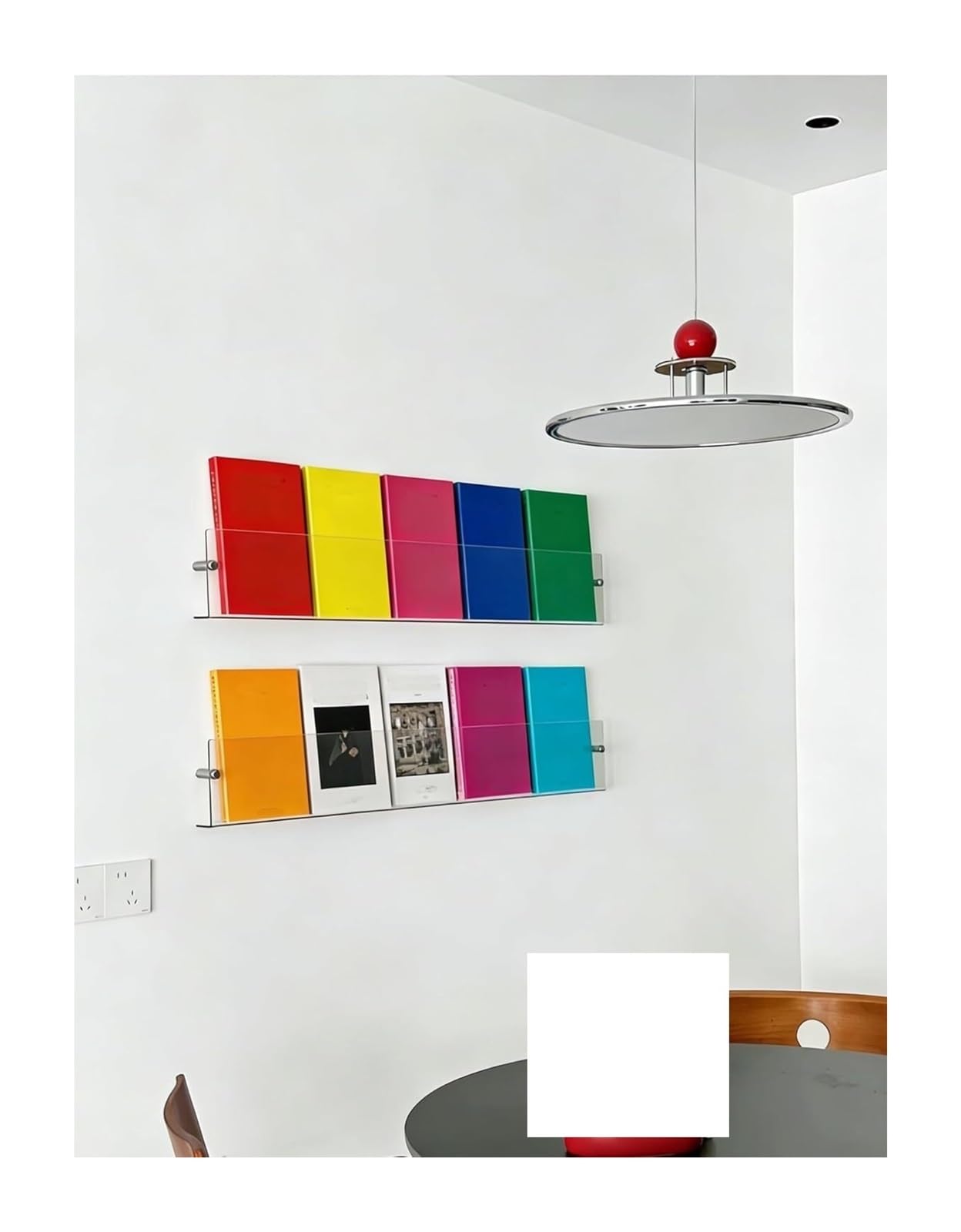 Moderner Zeitschriftenständer aus Acryl, Acryl-Zeitungsständer zur Wandmontage, transparente Dokumenten- und Visitenkartenhalter | Punch,23.62in/60cm