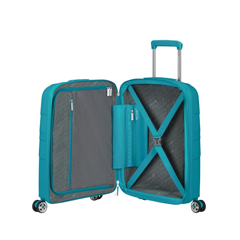 American Tourister Trolley cabina espandibile 4 ruote con chiusura integrata con combinazione a 3 cifre con funzione TSA. Possiede una doppia tasca con zip e cinturino ferma abiti. Dimensione: 55