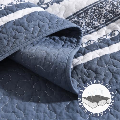QuiltMuse 100% Cotton Oversized King Bedspread 128"x120" - Lightweight California King Quilt with 2 Pillowshams, Reversible Farmhouse Printed Botanical Extra Wide Quilted Bedding Coverlet, White/Blue — view 4