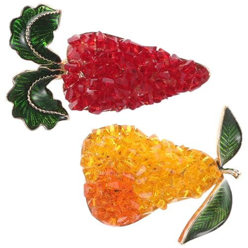 DIKACA 2 Pièces Broche Carotte Cristal et Poire Bijoux de Fête pour Femmes Broche Vêtements Femme Légumes Décoratifs Pins Accessoires pour Chapeaux Vestes et Sacs