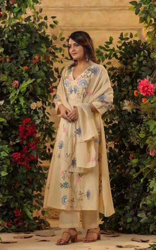 Robe indienne coupe droite pour dissimuler les rondeurs avec élégance
