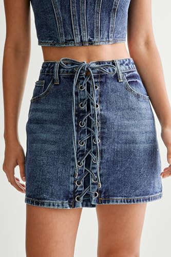 Women's Lace Front Mini Skirt2